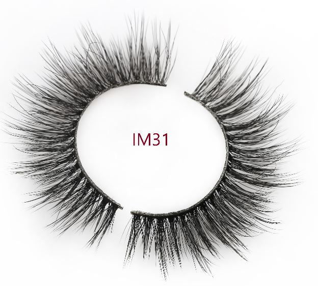 12 Slots -Display with Magnetic Lashes with eyeliner - VIP Extensions