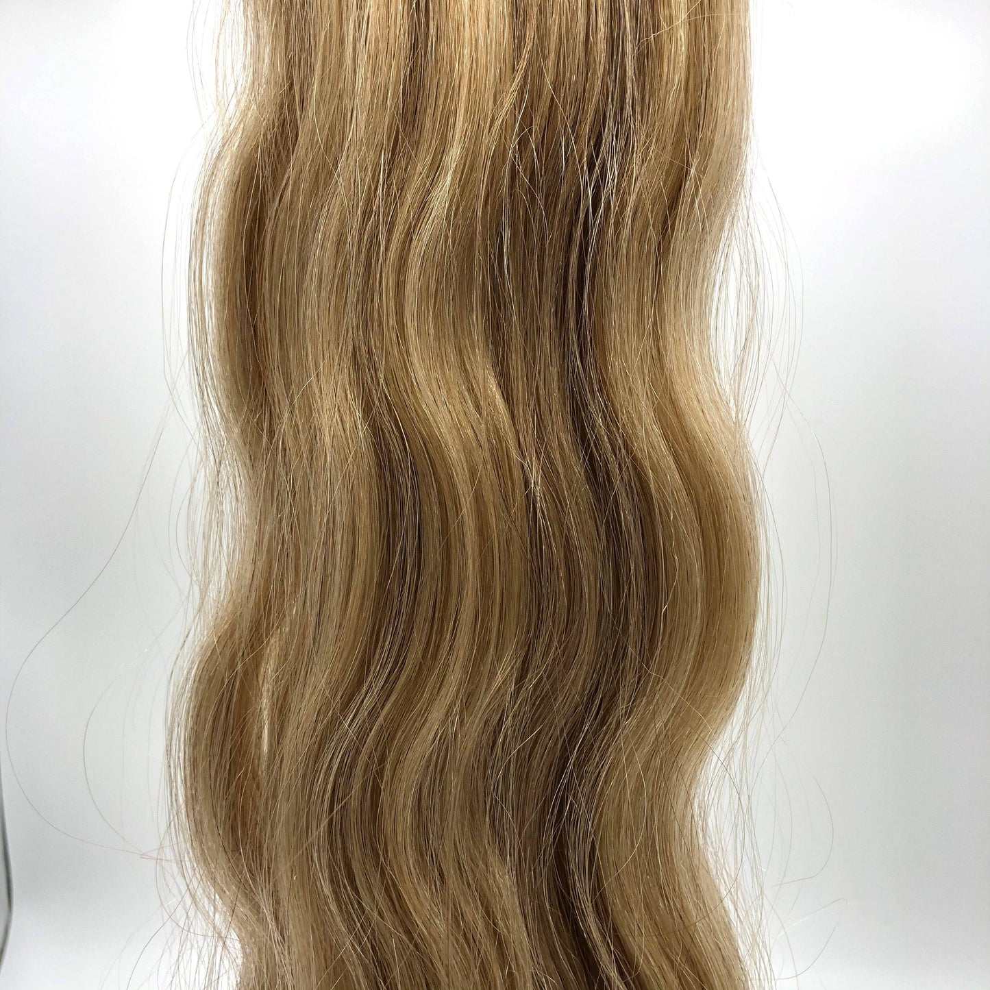 Narcia Remy Siberian - Micro Ring - 24" - VIP Extensions