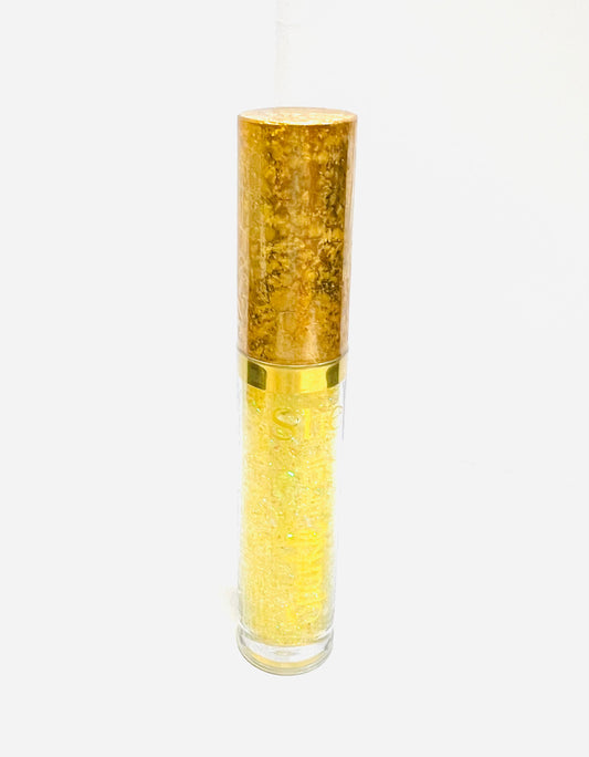 S.HE SPARKLE LIP OIL - VIP Extensions