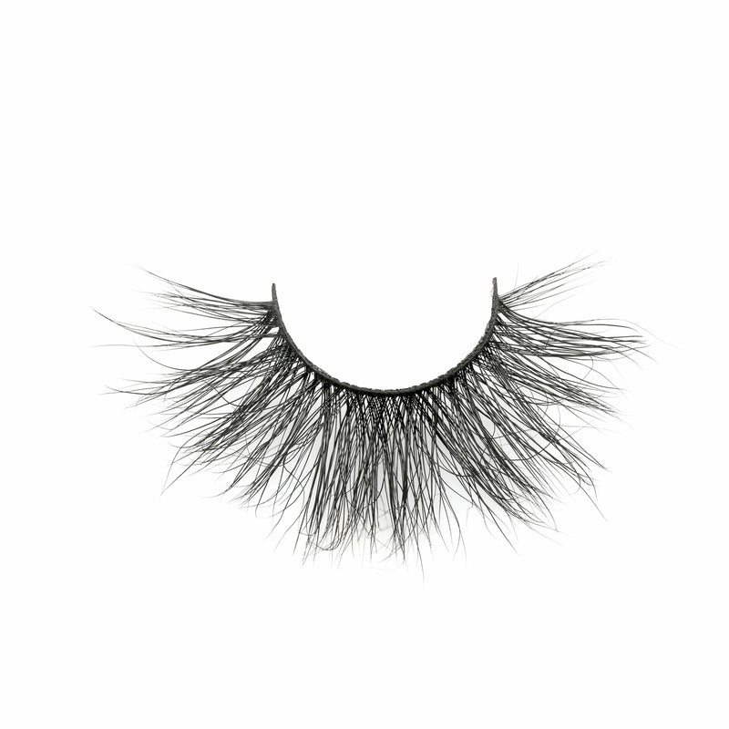 NEW!! VIP Long Dramatic Mink Lashes!!