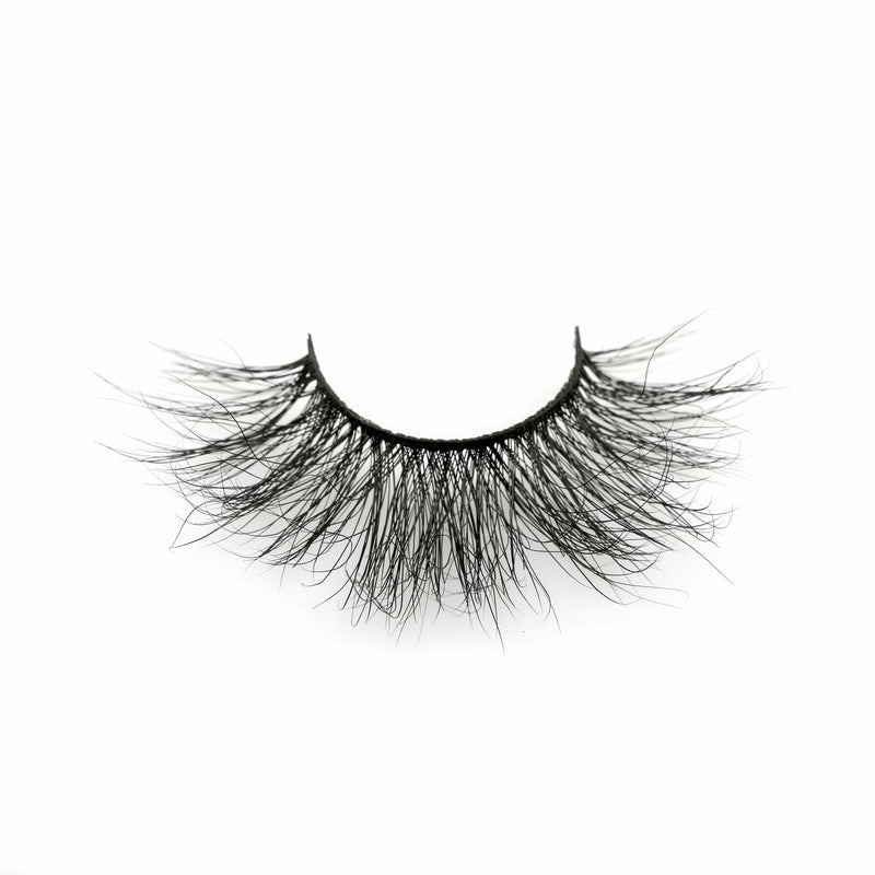 NEW!! VIP Long Dramatic Mink Lashes!!