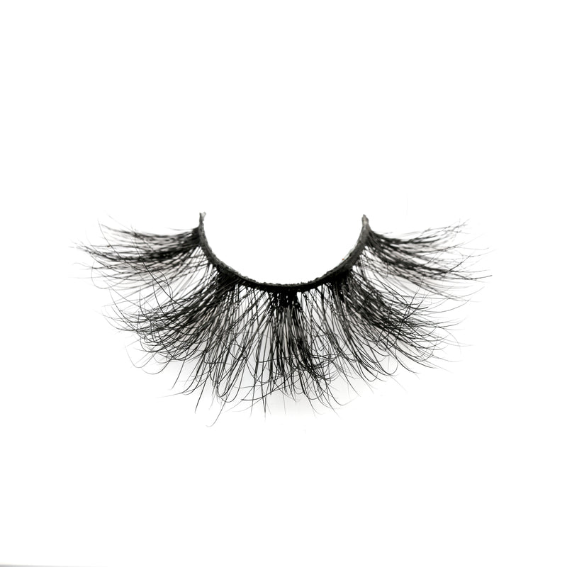 NEW!! VIP Long Dramatic Mink Lashes!!