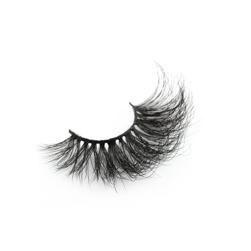 NEW!! VIP Long Dramatic Mink Lashes!!