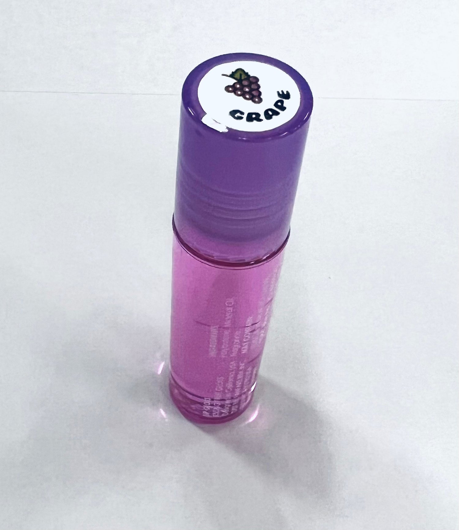 AMUSE ROLL ON FRUIT LIP GLOSS - VIP Extensions